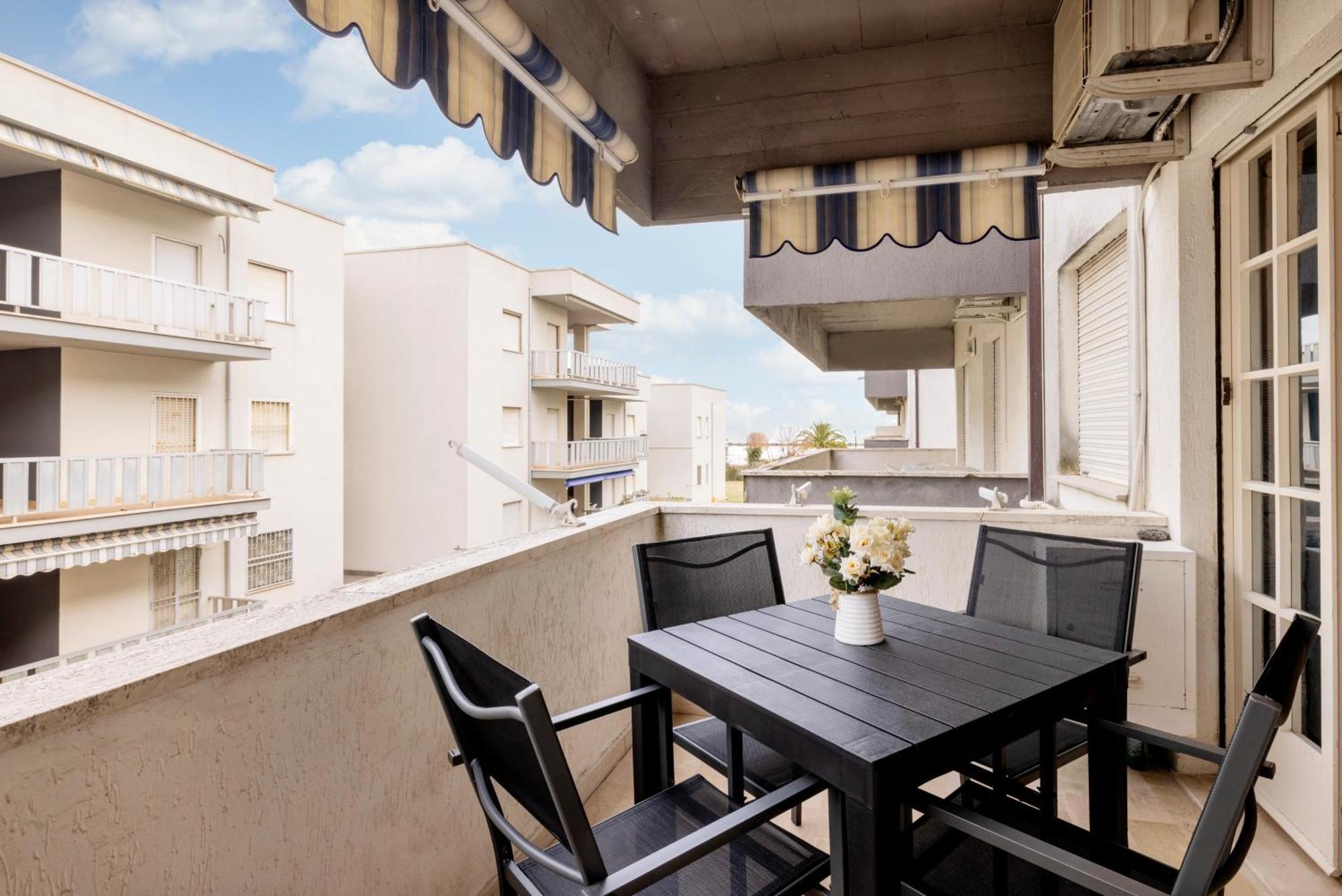 Appartamento Incantevole 2 Fronte Mare Villa Rosa Di Martinsicuro Екстер'єр фото
